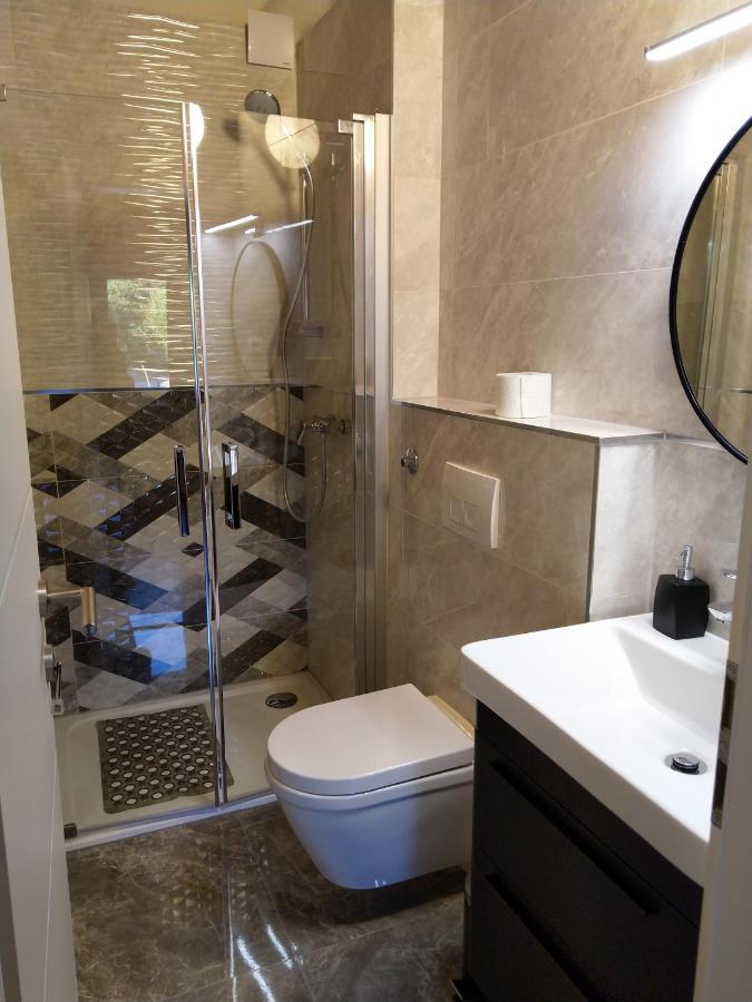 Apartman Catarina เวอร์ซาร์ ภายนอก รูปภาพ