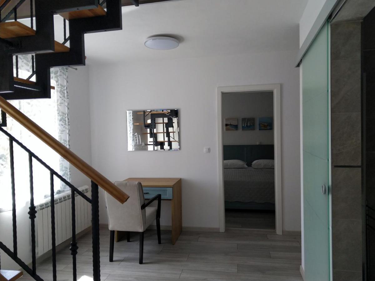 Apartman Catarina เวอร์ซาร์ ภายนอก รูปภาพ